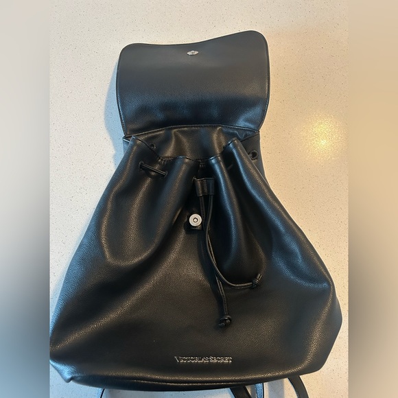 VS Black Leather Backpack! 🖤🎒 - Picture 4 of 5